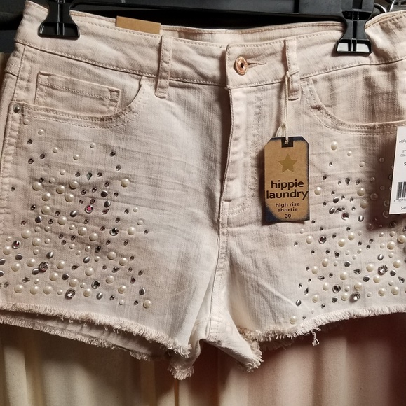 🆕️NWT hippie laundry embellished high rise short - Picture 3 of 7